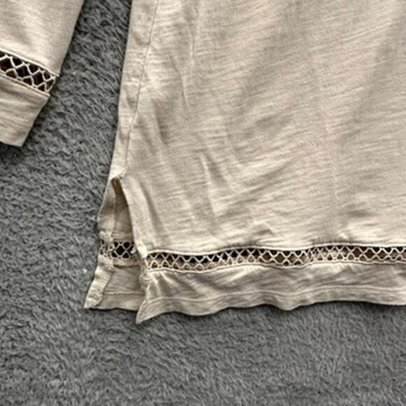 Belle Beach by Kim Gravel Large Beige V-Neck Top Lace Cut Out Beach Vacation - Picture 11 of 11